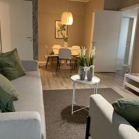 Viihtyisa, Puhdas 2h+k, Pikkukoti Keskustassa * Åbo